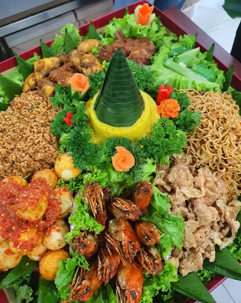 Rantang Emas IndoThai Catering.