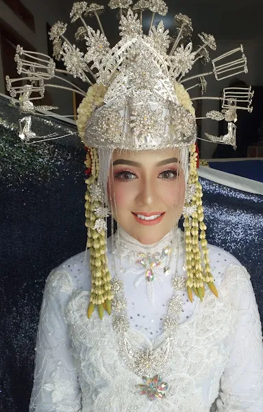 Make Up Artist Depok (Decoration, Penyewaan Alat Pesta,Tenda, Catering,Bridal, Photograph & Video, Entertaiment) By OHS