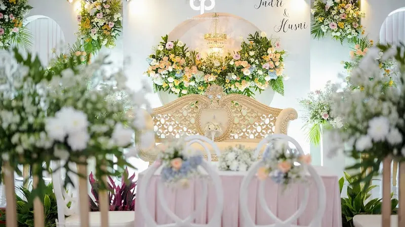 RUSLY WEDDING DEKORASI