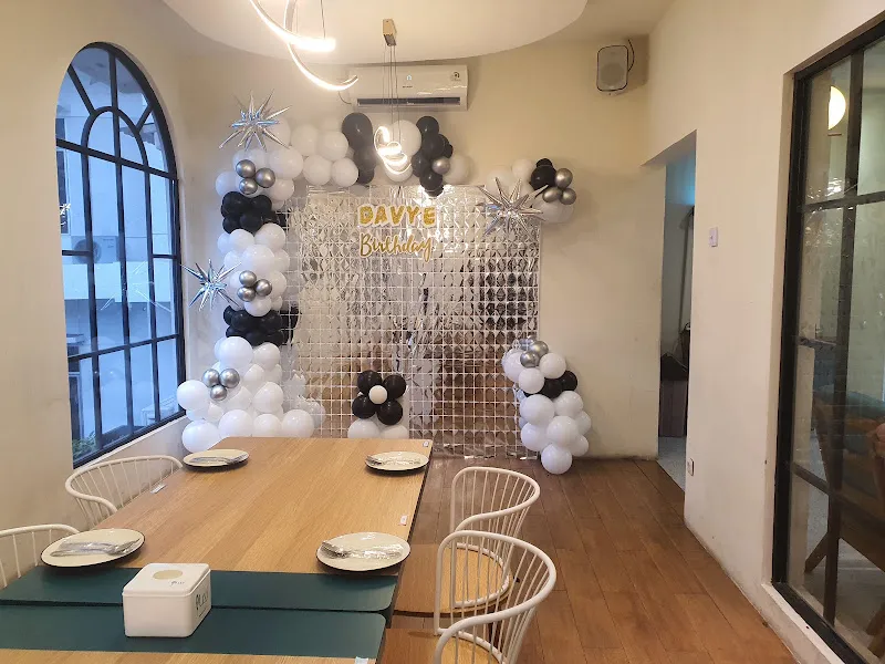 SHIREN PARTY DECOR