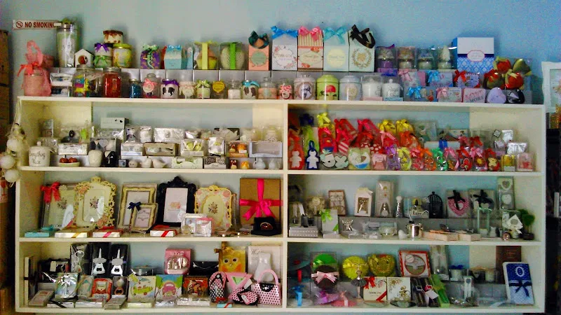 Bie Bie Souvenir Gallery