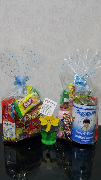 Novi Gift Shop