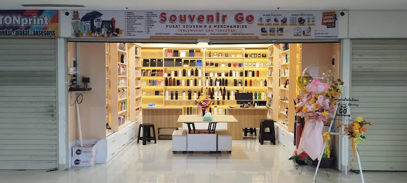 Souvenir Go